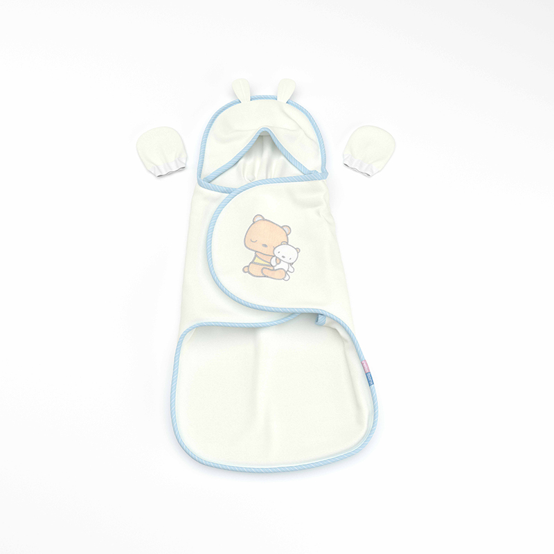 قنداق چسبی گلدوزی Lovely Bear رزبرن